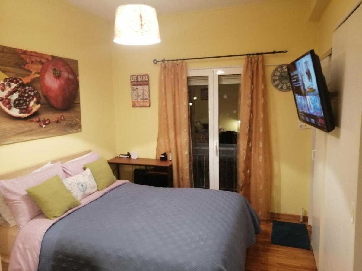 Central 6Th Floor Studio Near Metro & View&200Mbps Атина Екстериор снимка