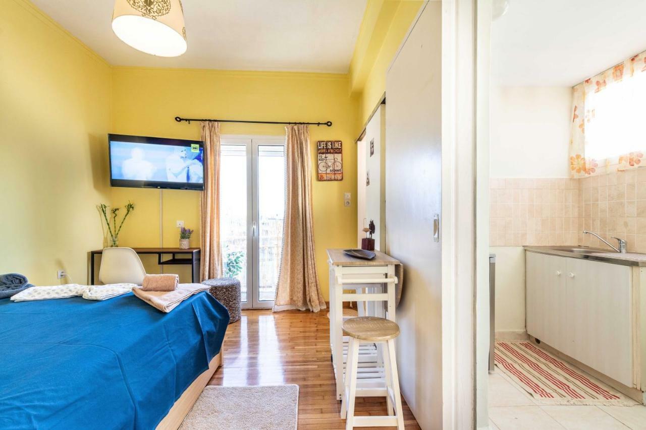 Central 6Th Floor Studio Near Metro & View&200Mbps Атина Екстериор снимка