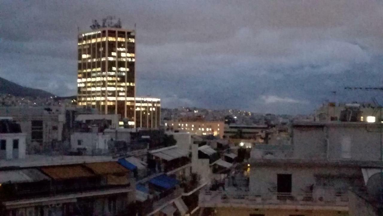 Central 6Th Floor Studio Near Metro & View&200Mbps Атина Екстериор снимка