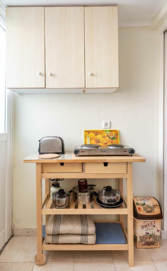 Central 6Th Floor Studio Near Metro & View&200Mbps Атина Екстериор снимка