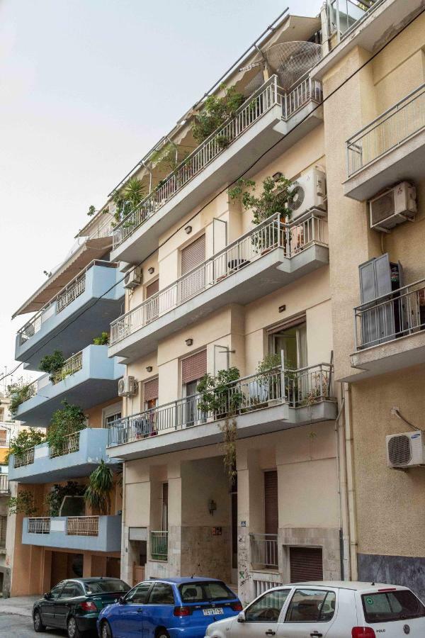 Central 6Th Floor Studio Near Metro & View&200Mbps Атина Екстериор снимка